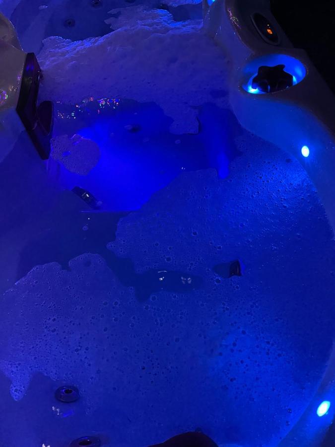 Bankhead Accommodation With Hot Tub Aberdeenshire Gamrie 외부 사진