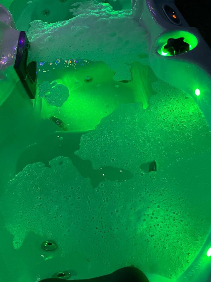 Bankhead Accommodation With Hot Tub Aberdeenshire Gamrie 외부 사진